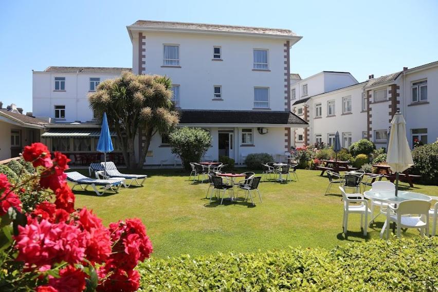 Runnymede Court Hotel Saint Helier Exterior photo